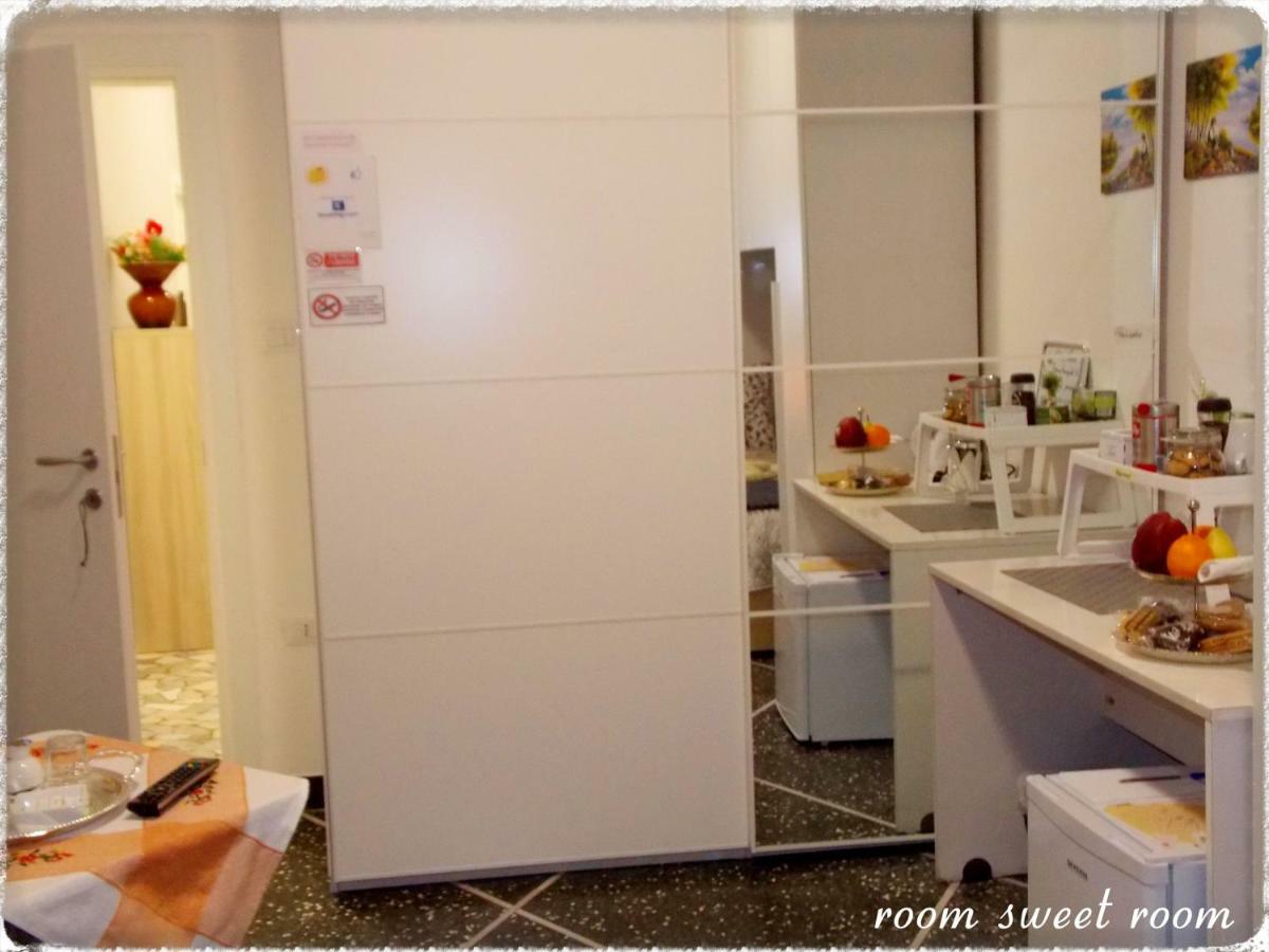 Room Sweet Room Bologna Esterno foto